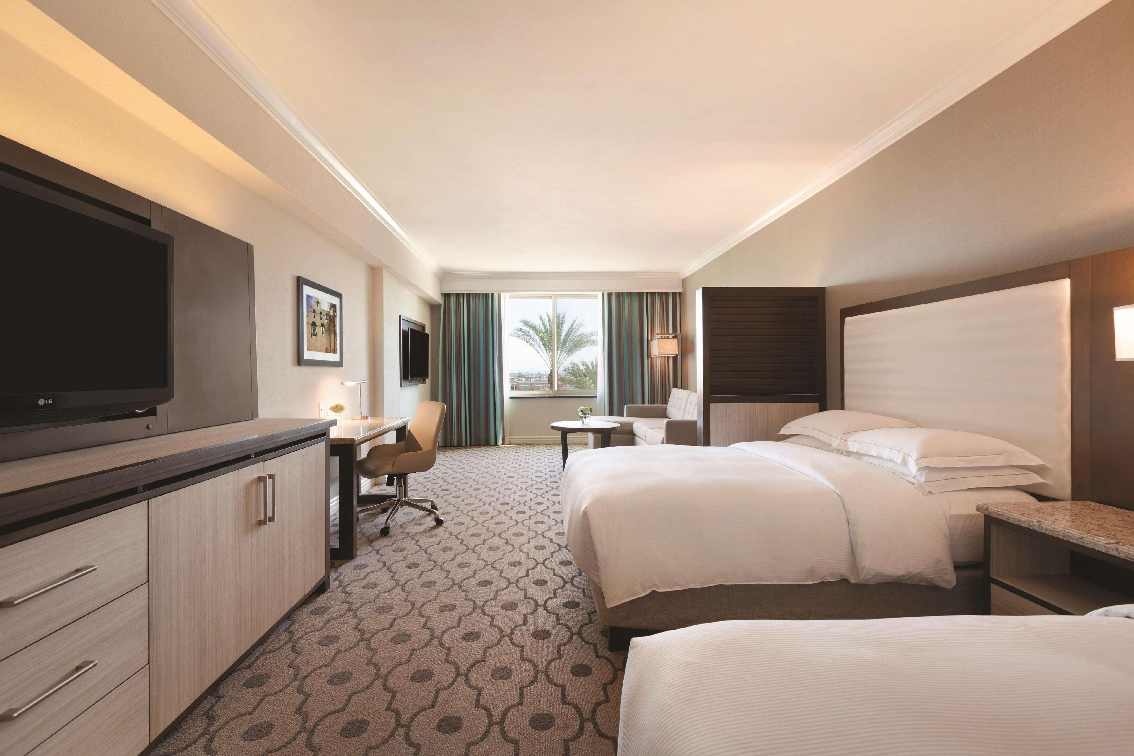 Hilton Los Angeles/San Gabriel Extérieur photo