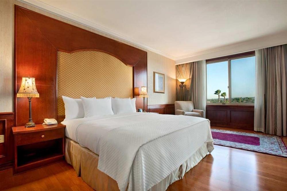 Hilton Los Angeles/San Gabriel Chambre photo