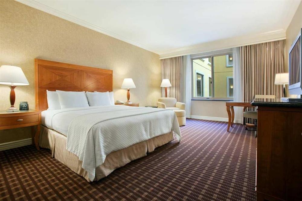 Hilton Los Angeles/San Gabriel Chambre photo