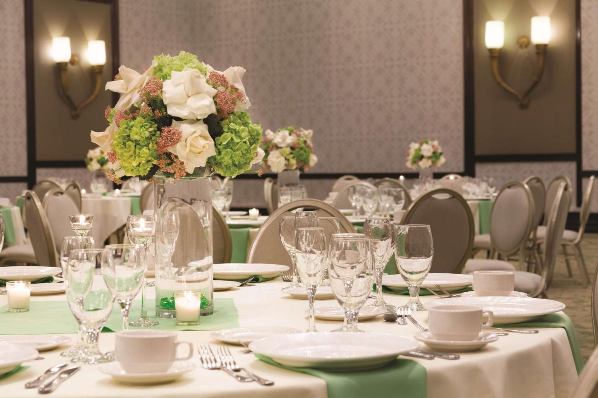 Hilton Los Angeles/San Gabriel Extérieur photo